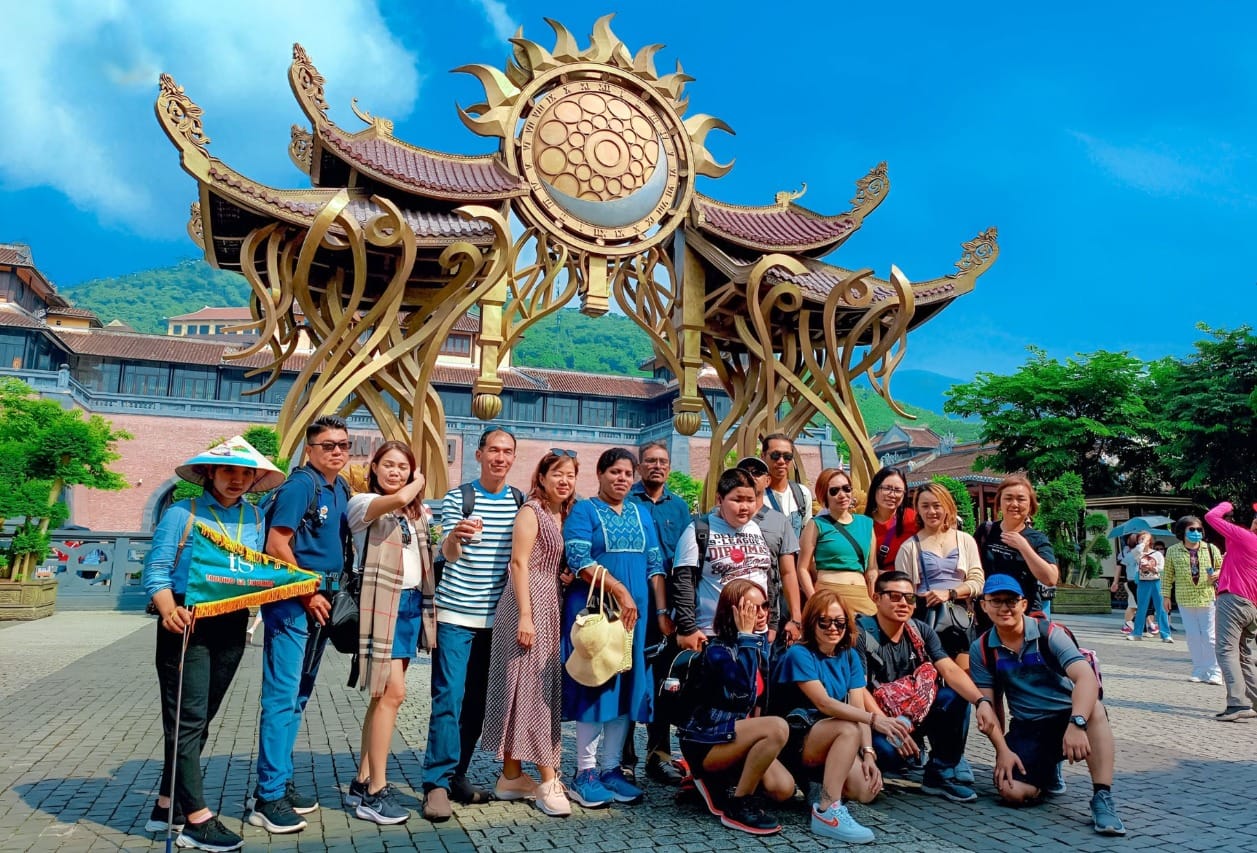 Exploring Central Vietnam's Cultural Gems on a Halal Tour
